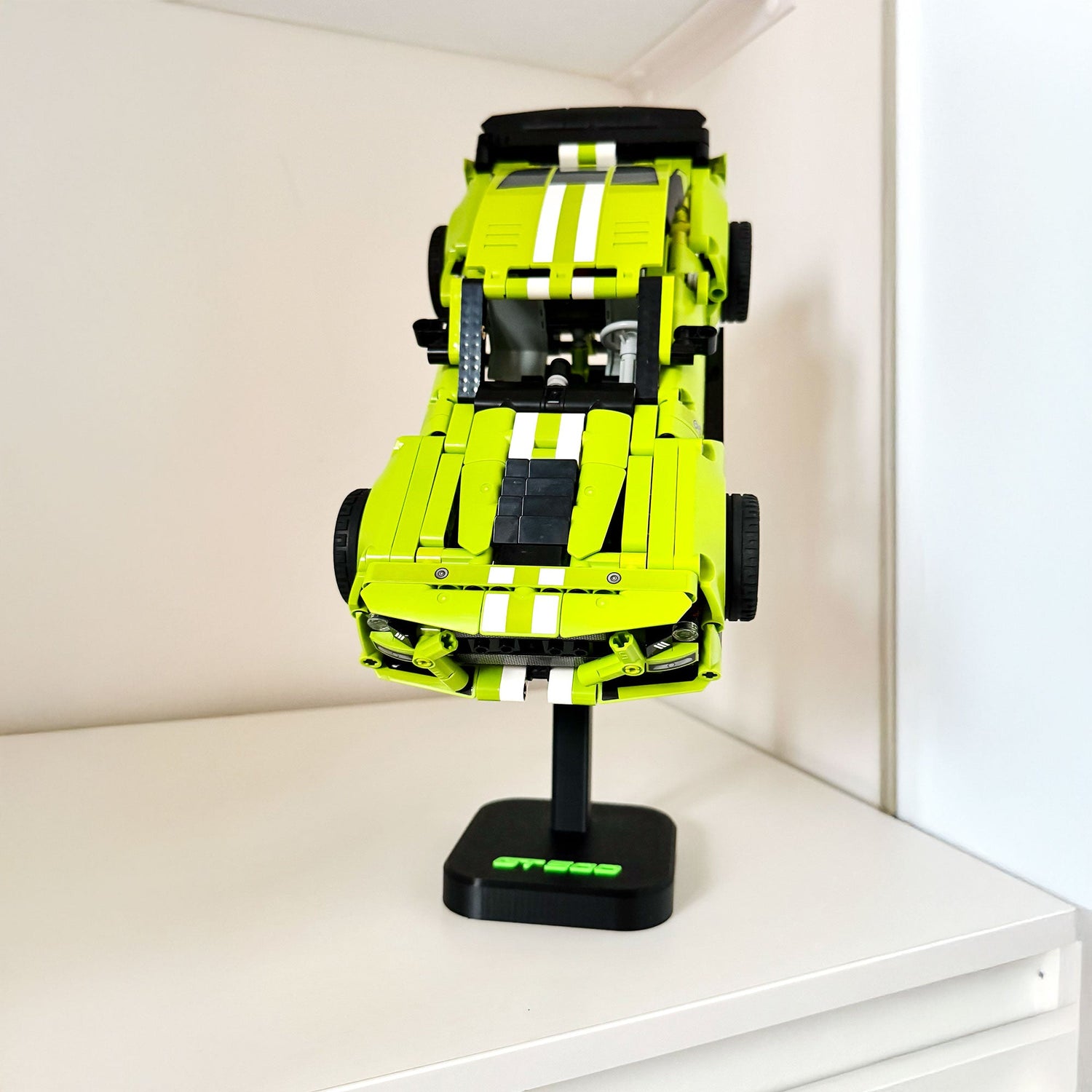 Elevate Display Stands