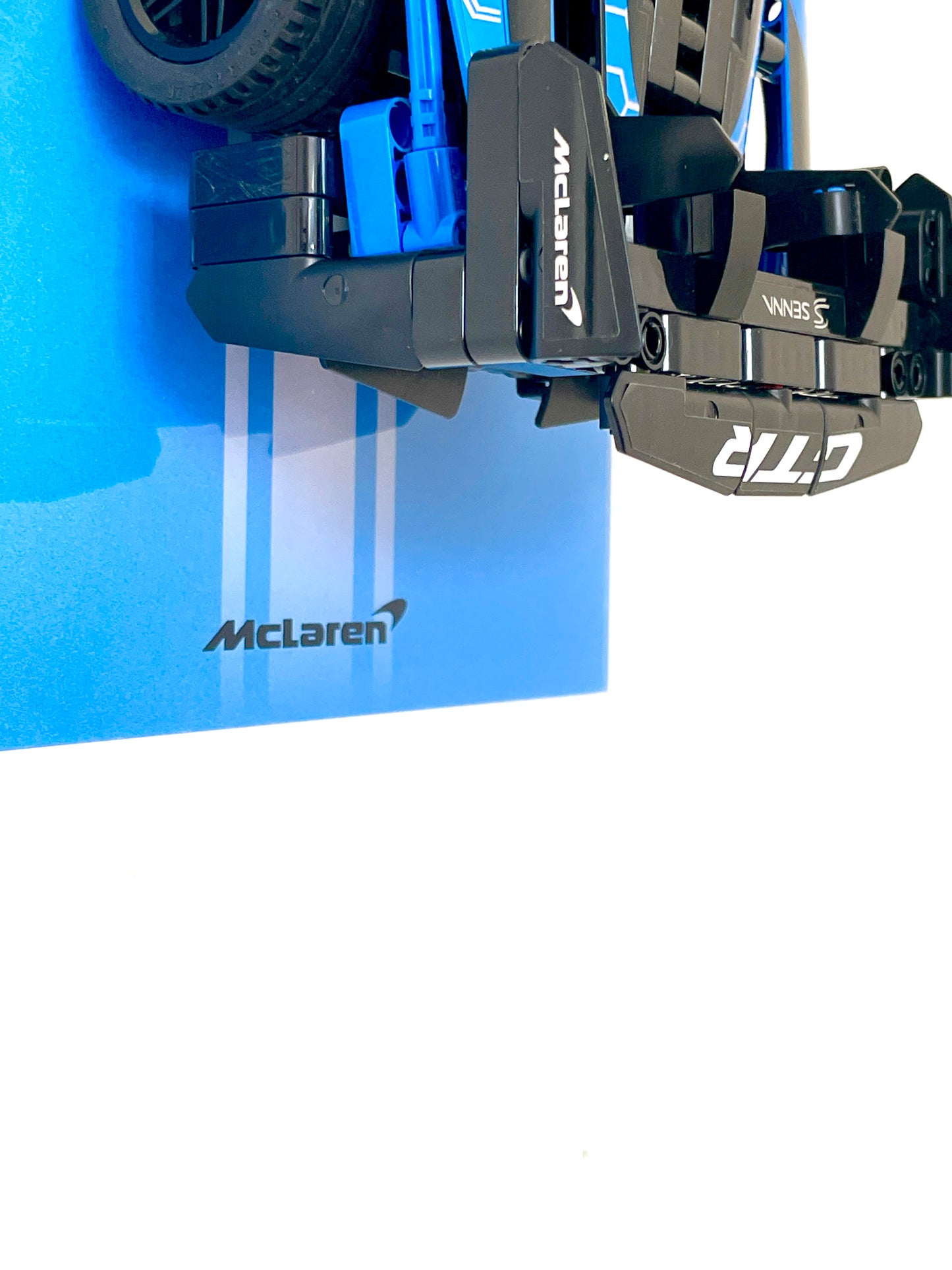 Wall Mount Display for LEGO® Technic McLaren Senna GTR™ 42123 in Acrylic